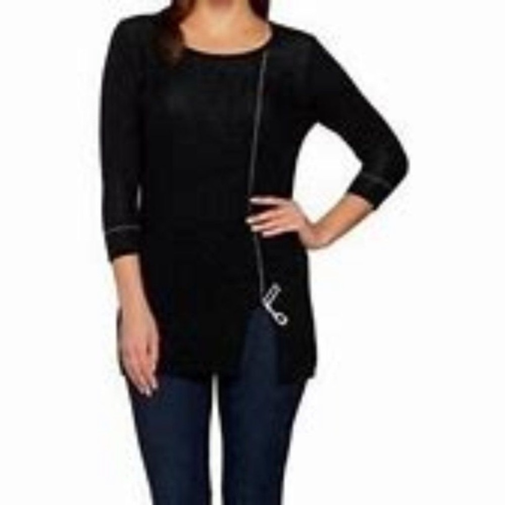 Attitudes by Renee scissor cut line sweater Small